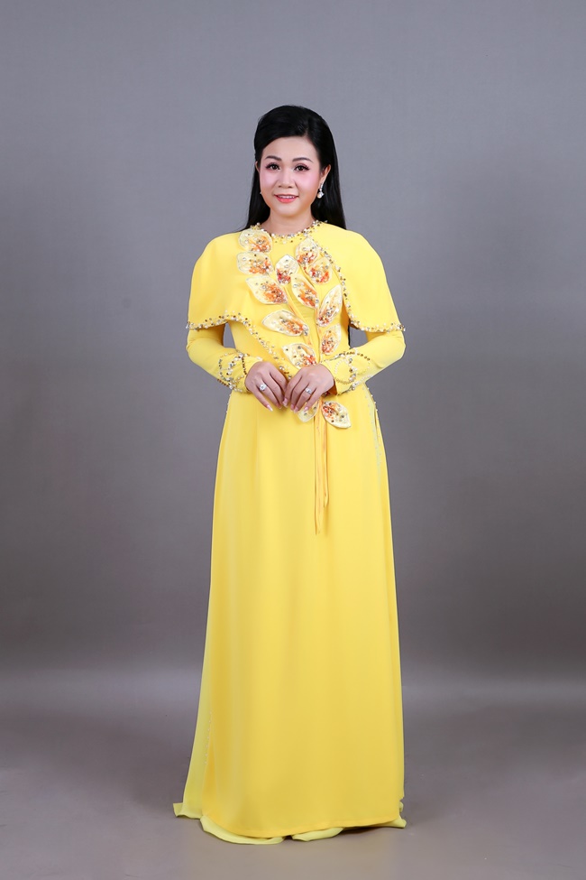 nguoi-ke-chuyen-tinh-tgnguoinoitieng 12