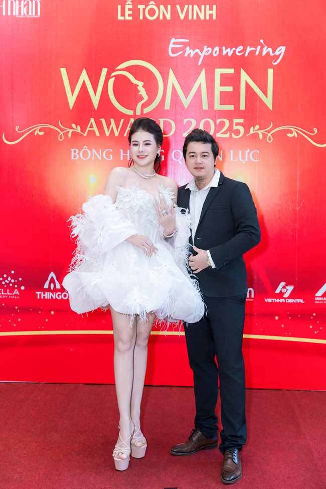 HOA-HAU-NGUYEN-THI-PHUONG-TRIEU-TGNGUOINOITIENG05