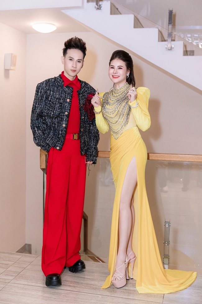 HOA-HAU-NGUYEN-THI-PHUONG-TRIEU-TGNGUOINOITIENG4