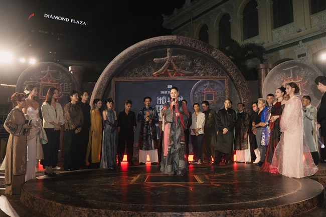 ho-linh-trang-si--bi-an-mo-vua-dinh-doan-phim-chia-se-khat-vong-cham-toi-giac-mo-dien-anh-viet 8