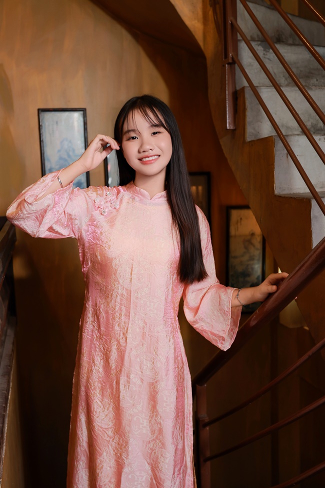 ky-luc-gia-truc-thy-giup-sophia-bao-quyen-tim-lai-niem-yeu-thich-hoc-tieng-anh-TGNGUOINOITIENG5
