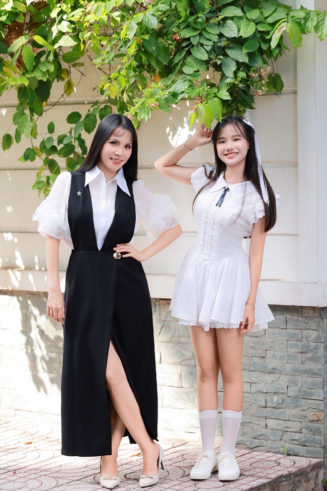 ky-luc-gia-truc-thy-giup-sophia-bao-quyen-tim-lai-niem-yeu-thich-hoc-tieng-anh-TGNGUOINOITIENGp